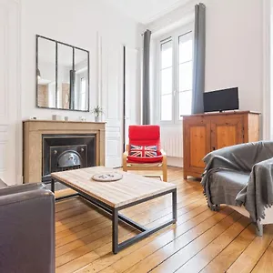  Appartement Guestready - Bright And Cosy Loft Near Part Dieu Metro France