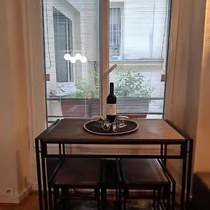  Appartement Cozy Apt Heart Of Paris, 3 Mins Louvre France