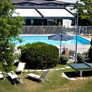 Ibis Styles Sud 3* Avignon