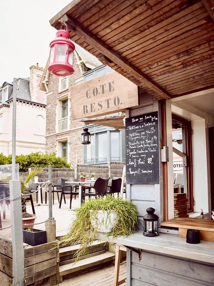 Les Charmettes Hotel Saint-Malo 3*,
