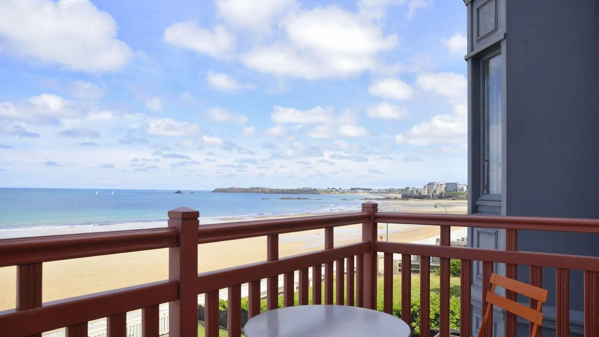 Les Charmettes Hotel Saint-Malo 3*,
